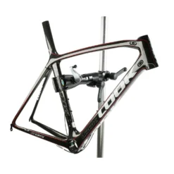 Var Professional Double Clamp Repair Stand 9 Var Professional Double Clamp Repair Stand -Crank Wizard Sales var professional double clamp repair stand 3